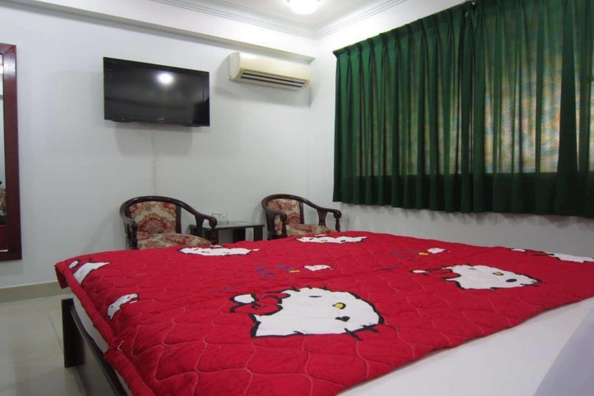 Quy Thanh Hotel Cidade de Ho Chi Minh Exterior foto